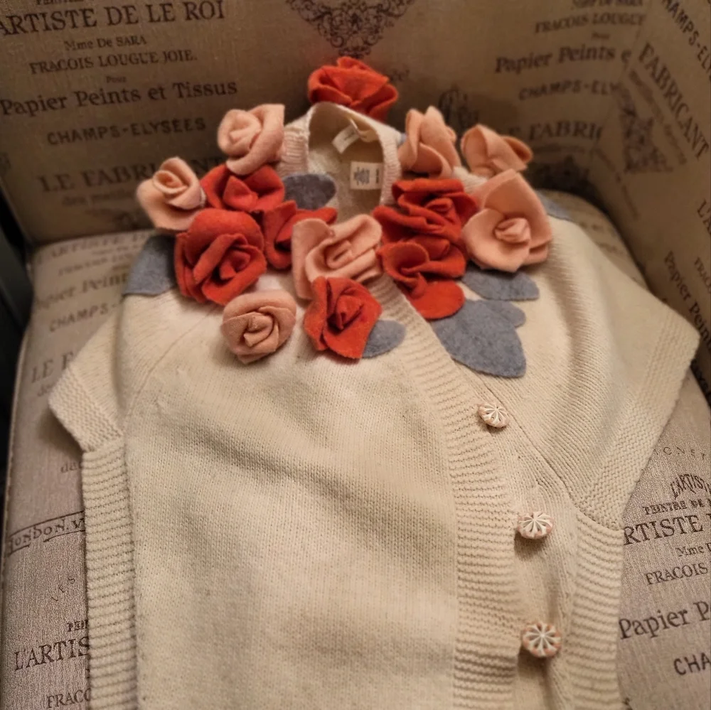 Sweater cape and scarf in one with a vintage flare - Picture 1 of 4